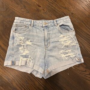 American Eagle Outfitters Light Wash Distressed Jean Shorts